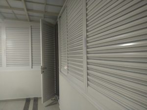 Long lasting aluminium louver for your balcony and PES areas